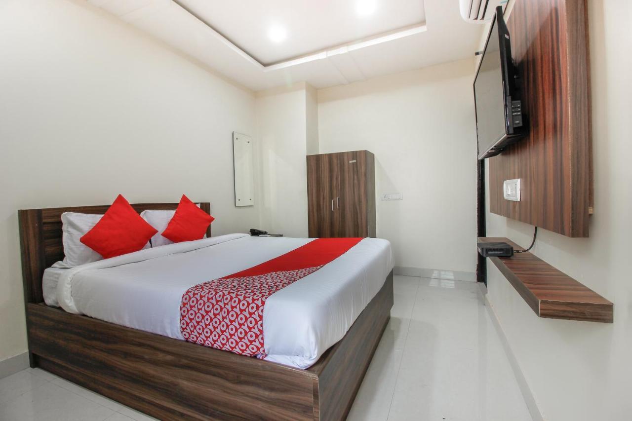 Oyo 66942 Venus Residency Ξενοδοχείο Lalaguda Εξωτερικό φωτογραφία