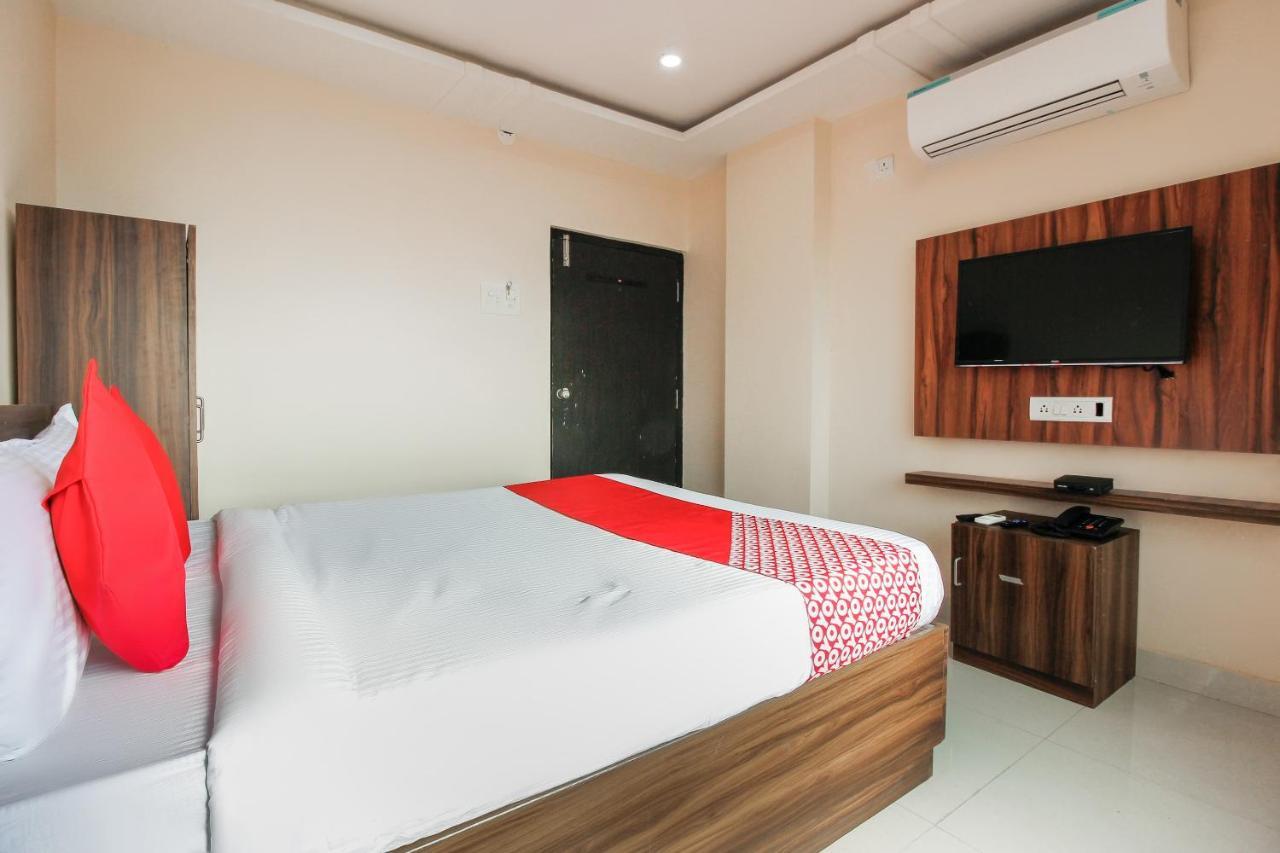 Oyo 66942 Venus Residency Ξενοδοχείο Lalaguda Εξωτερικό φωτογραφία